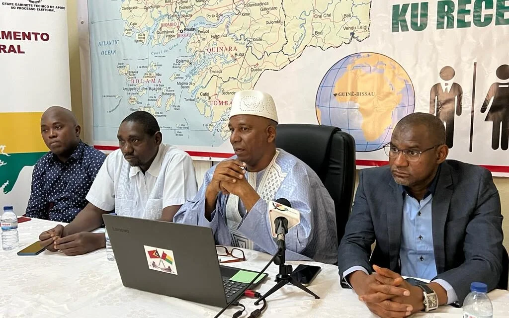 Legislativas Antecipadas - Recenseados mais de 924 mil eleitores para legislativas de Novembro